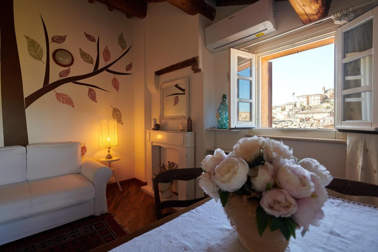 Central- Views - Air Conditioning - Easy Parking -Self Check In Perugia Exteriör bild
